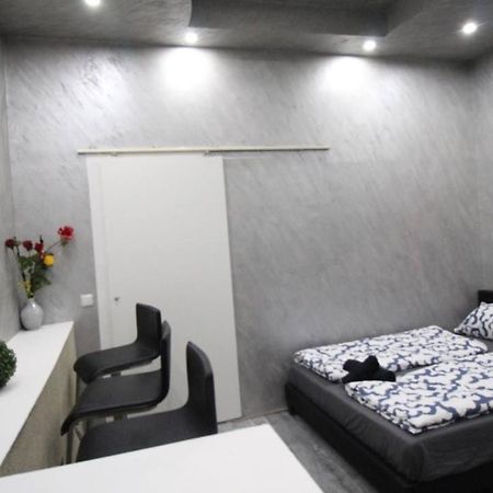 וינה Family Studio In Akh Area מראה חיצוני תמונה