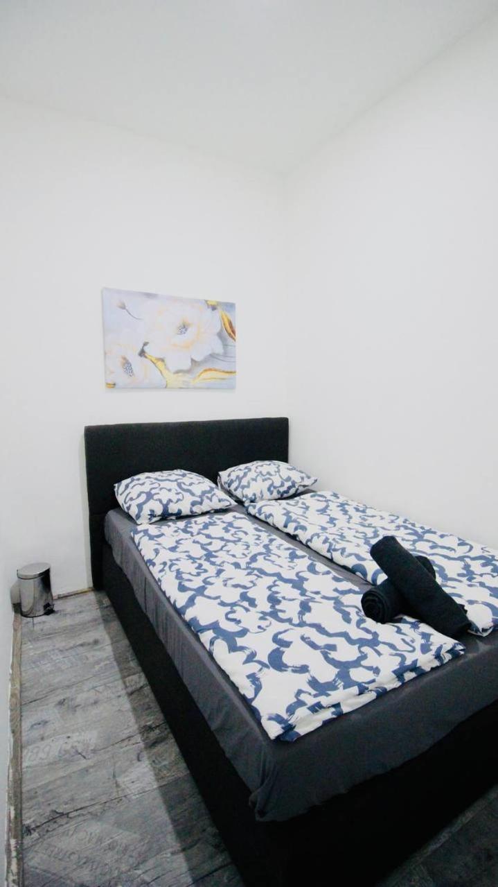 וינה Family Studio In Akh Area מראה חיצוני תמונה
